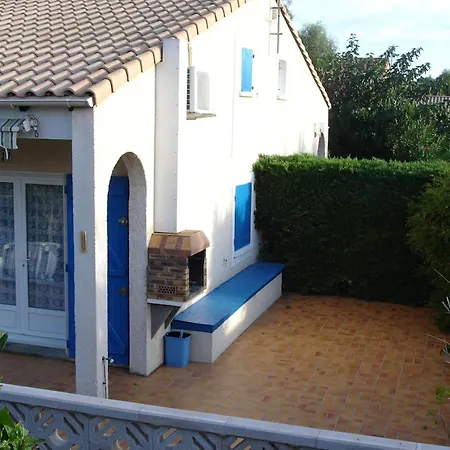Maison Confortable Avec Piscine Partagee A Saint-cyprien בית נופש